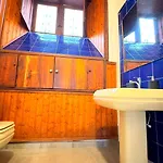 Dom wakacyjny Caleton-gara-suites *