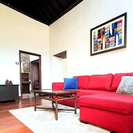 Semesterbostad Caleton-gara-suites