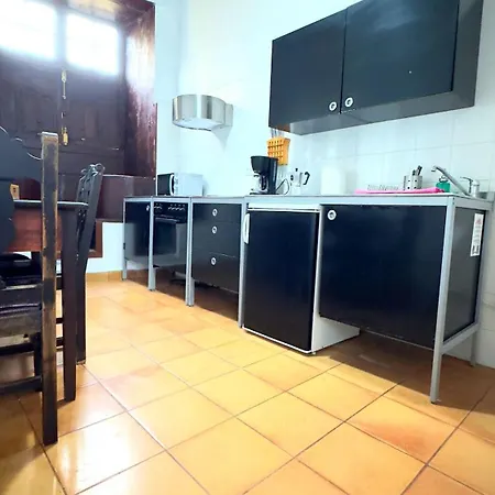 Caleton-gara-suites *