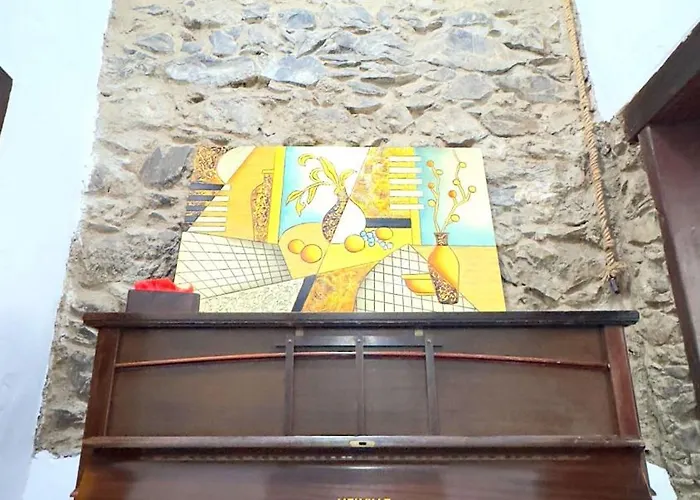 Caleton-gara-suites *